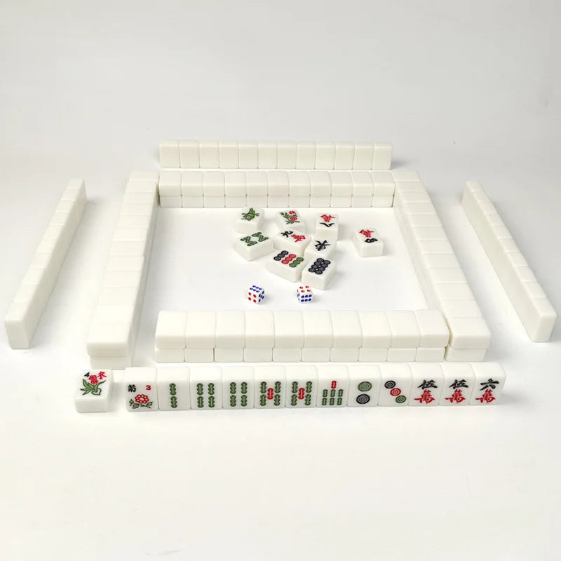 Pocket Party — mini chinese mahjong set