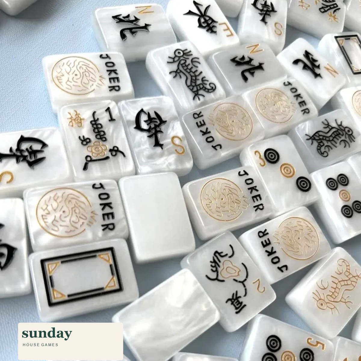 Noir & Gold black gold american mahjong tiles — tile close-up