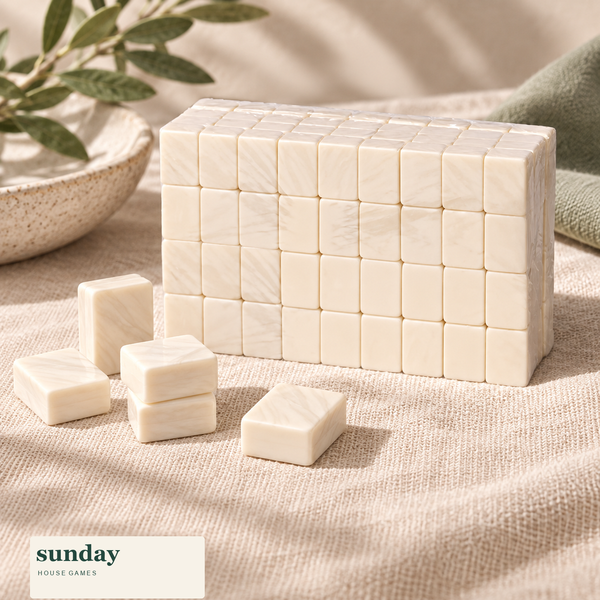 Petite — Milk white mini chinese mahjong set — alternate product view