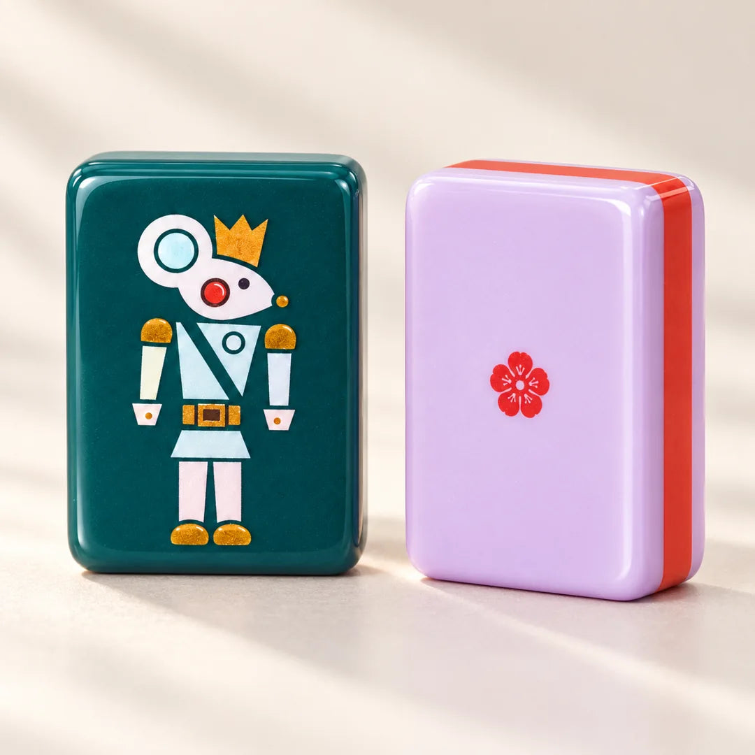 Sugarplum mahjong tiles, a closer look at the face, reverse and acrylic finish
